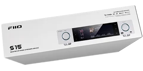 Стример FiiO S15 в упаковке