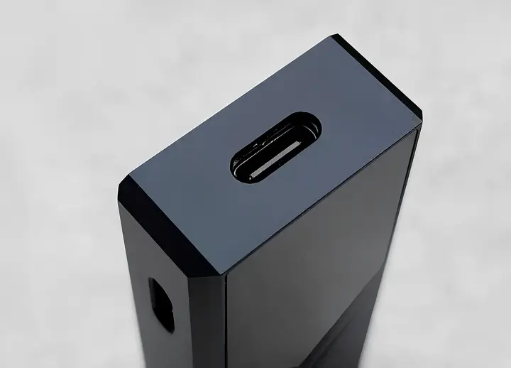 FiiO KA17 основной USB-порт