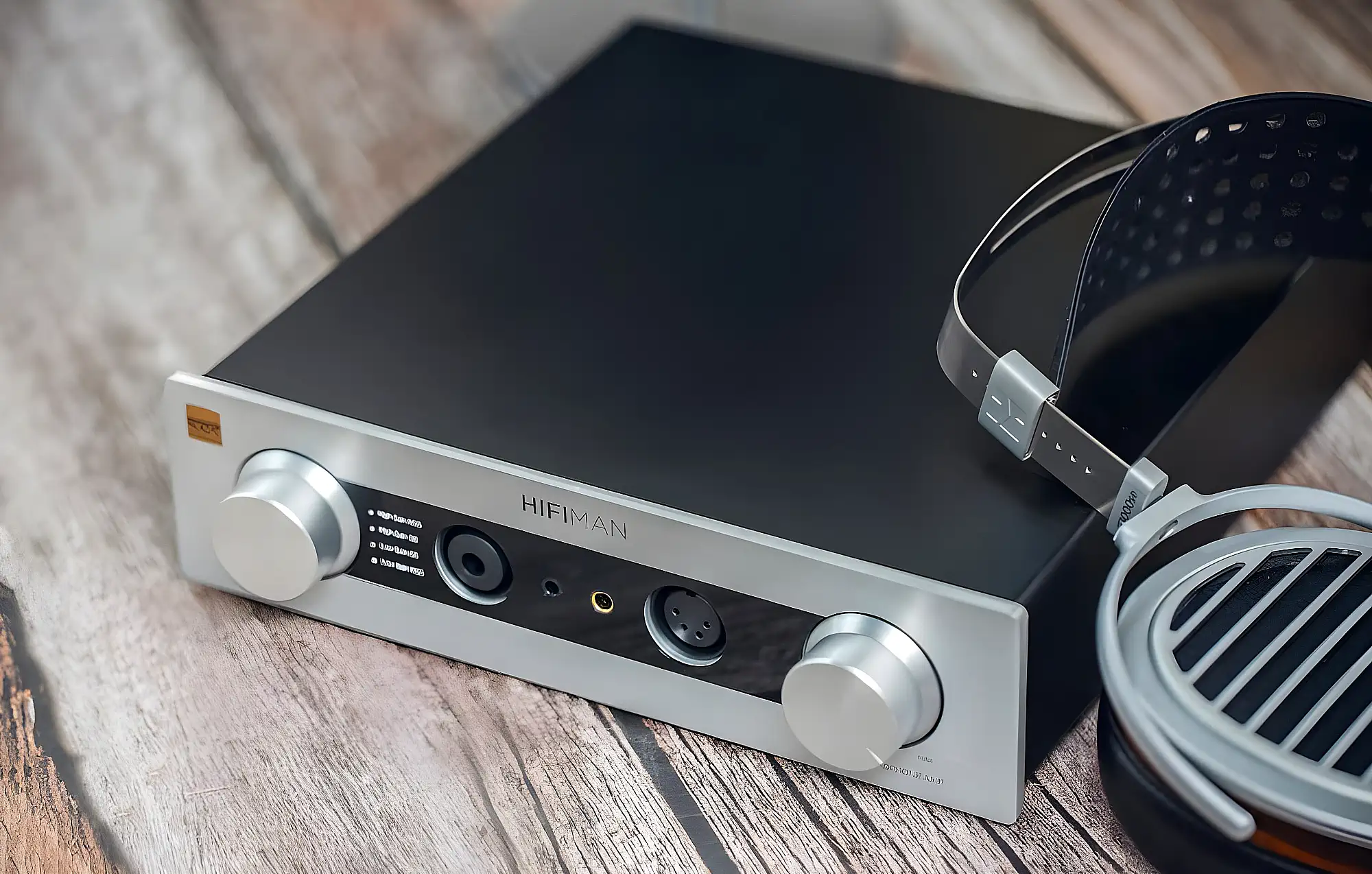 HiFiMan EF400 настольный R2R ЦАП и усилитель для наушников